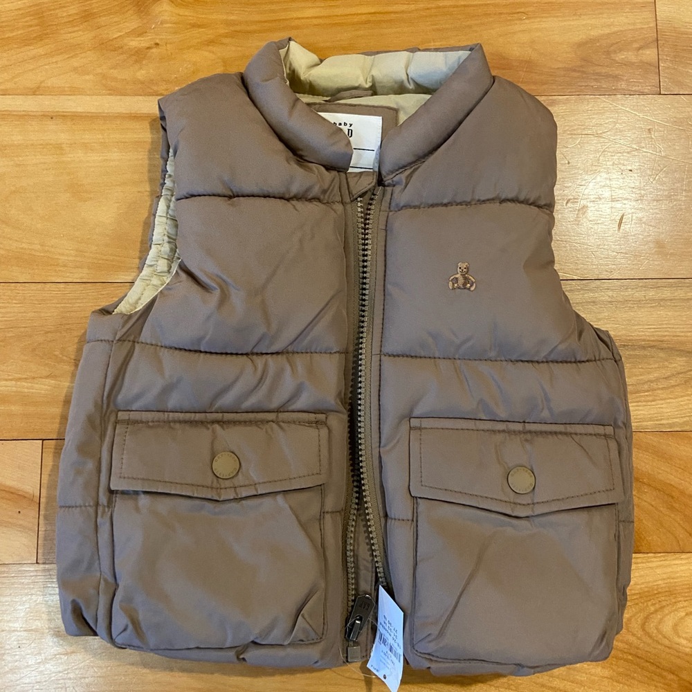 Baby gap utility puffer vest 100% recycled material - beechwood